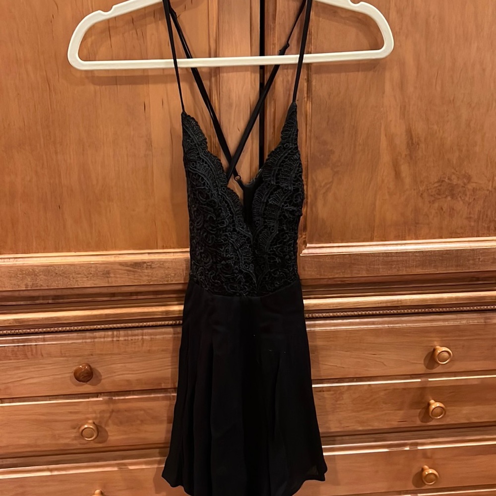Lulu’s Black Romper, Size Small